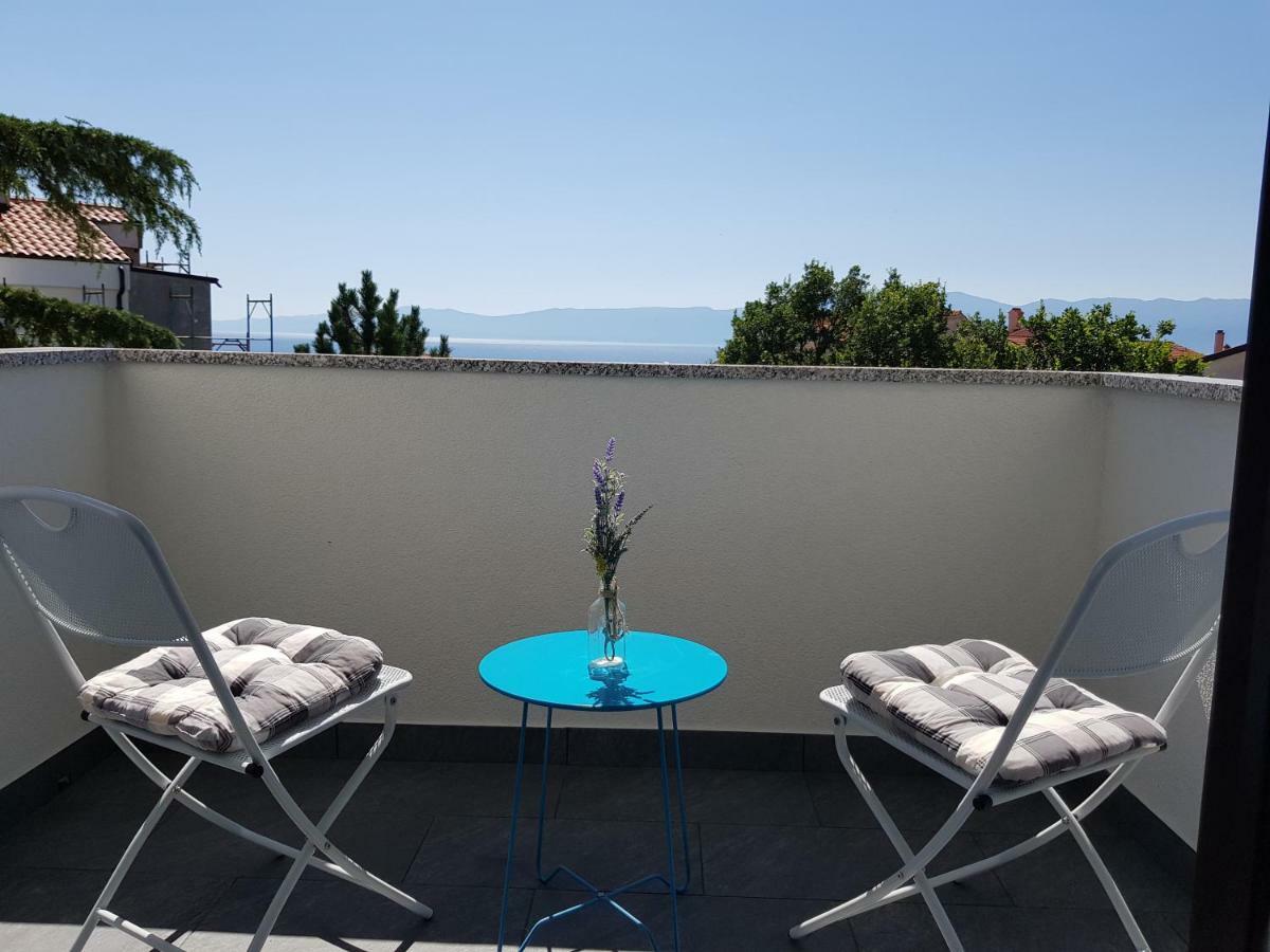 Apartment Doris Kostrena Bagian luar foto